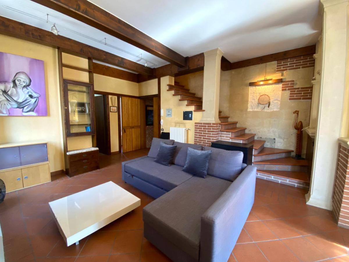 莱切Casa Chiara, Roof Terrace, 100M To The Historical Center公寓 外观 照片